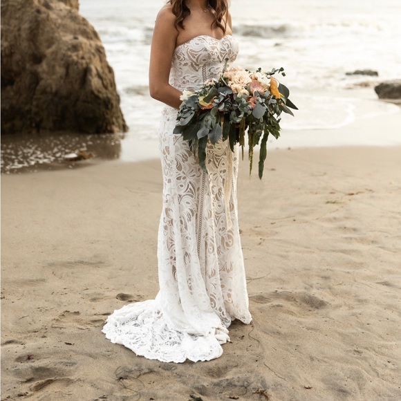 David's Bridal Dresses & Skirts - Bohemian lace ivory wedding dress